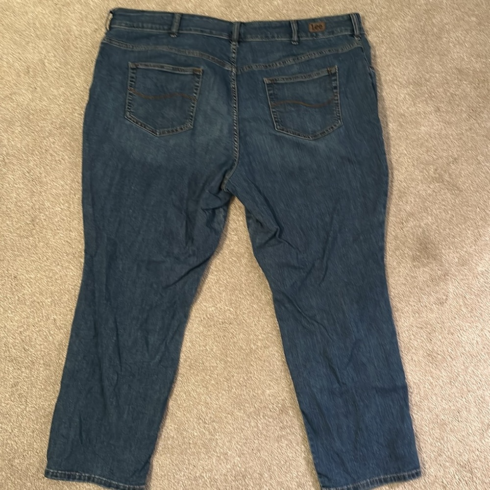 Lee Mid-Rise Straight Leg Jeans, size 24W petite, good used condition - Picture 5 of 9